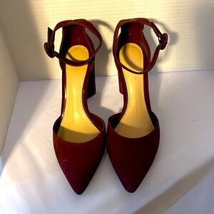 Gianni Bini Pre-Owned Purple Velvet Chunky Heels